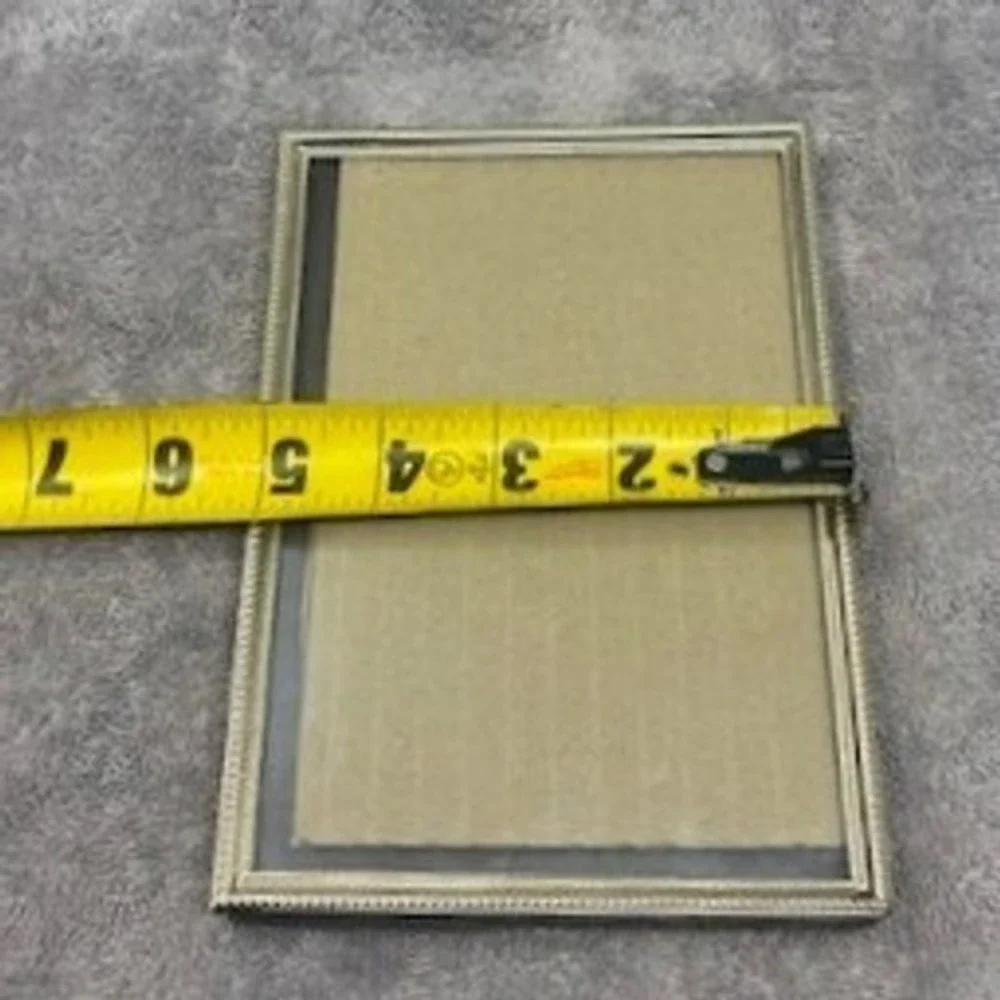 Vtg Silver Tone 5x7 Picture Frame Beaded Edge Classic Traditional Tabletop Decor